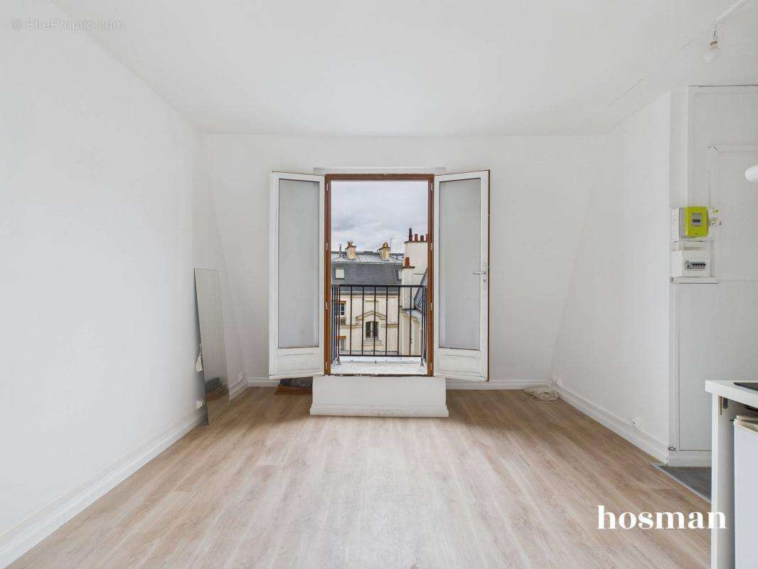 Appartement à PARIS-9E
