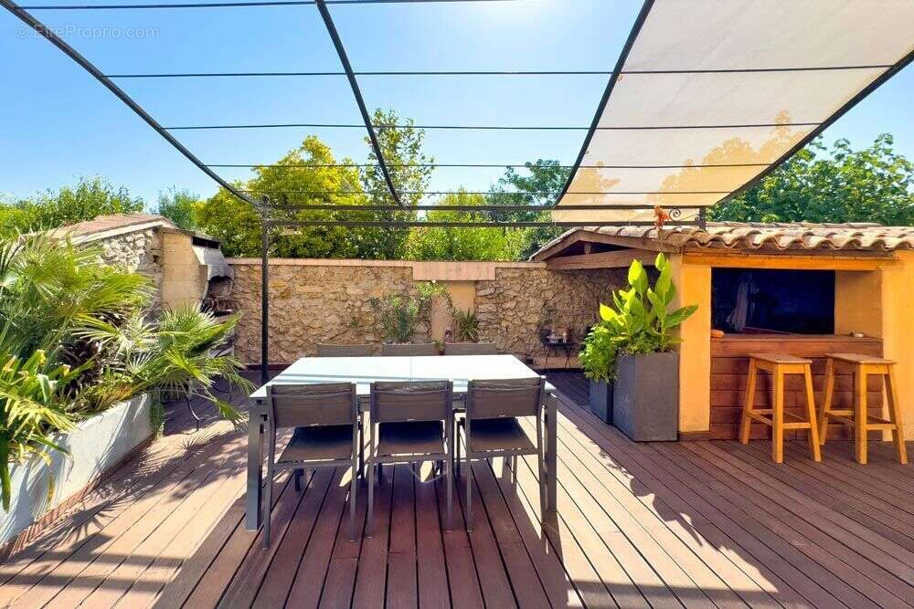 Photo 2 - Maison à ROQUEVAIRE