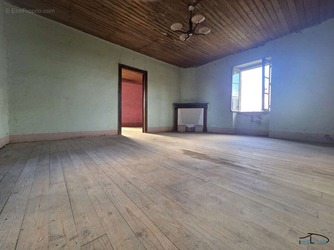 Maison 121 m² à Les Albres  - photo 9
