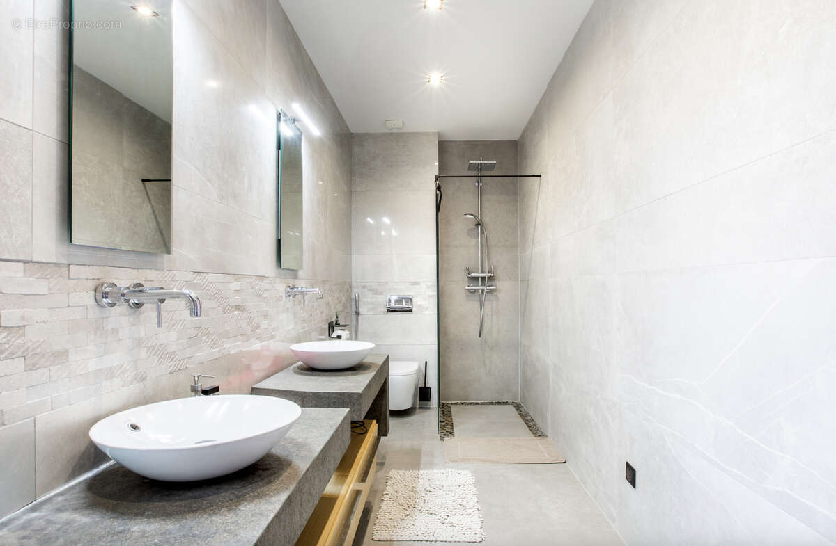 Maison à FROENINGEN