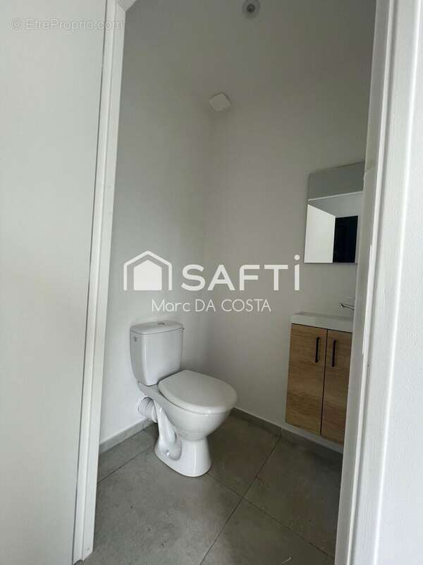 Maison 84 m² à Civens  - photo 9