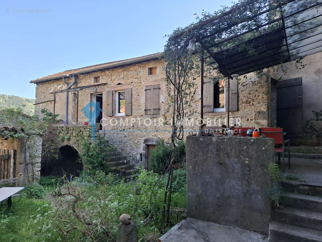 Maison à VESSEAUX