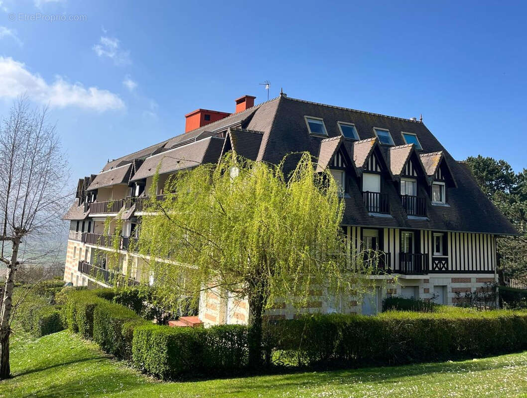 Appartement à BLONVILLE-SUR-MER