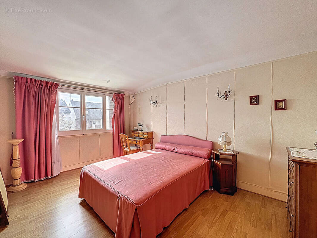 Maison à BONNEUIL-SUR-MARNE