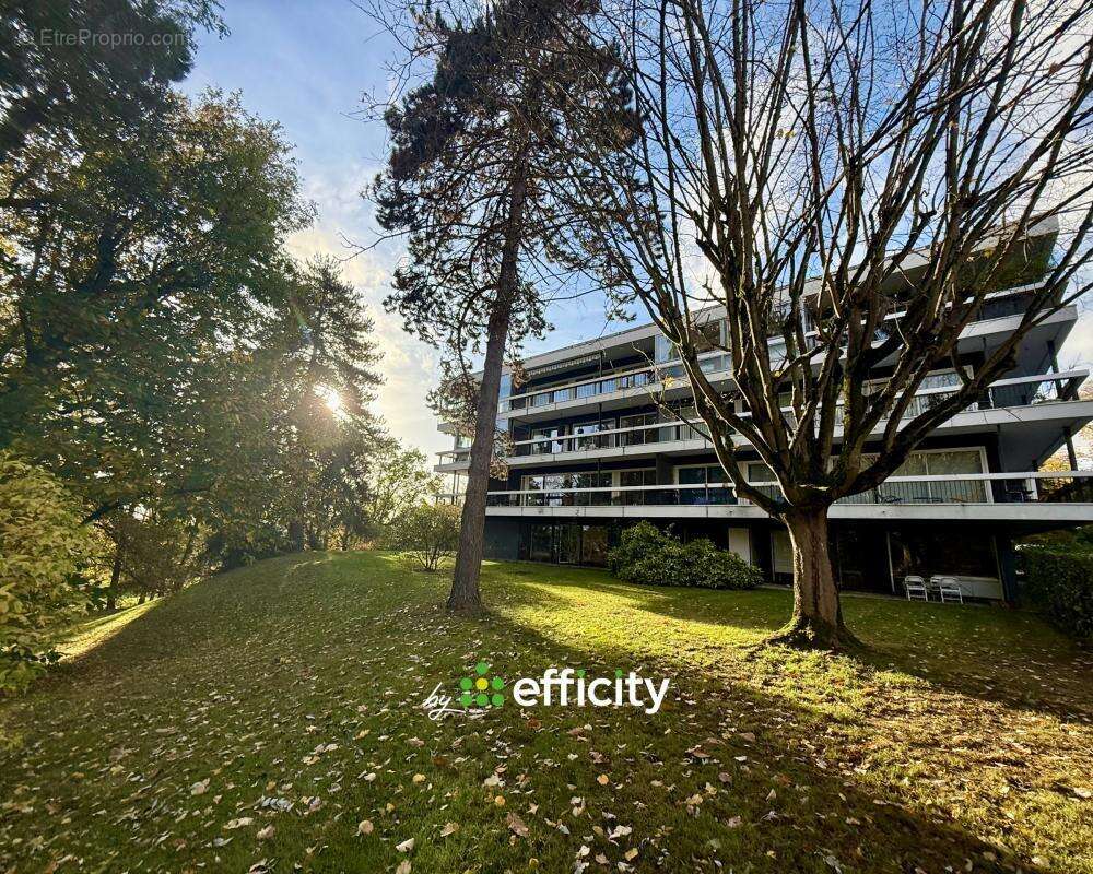 Appartement à LE CHESNAY