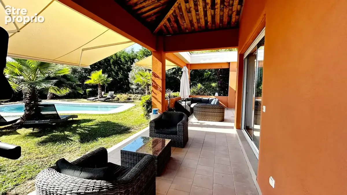 Mandelieu Belle Villa de 148 m² Dans un domaine fermé sécurisé. - photo 6