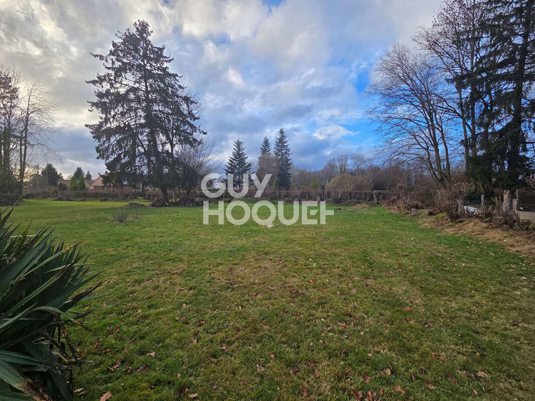 Terrain à BOSC-BENARD-CRESCY