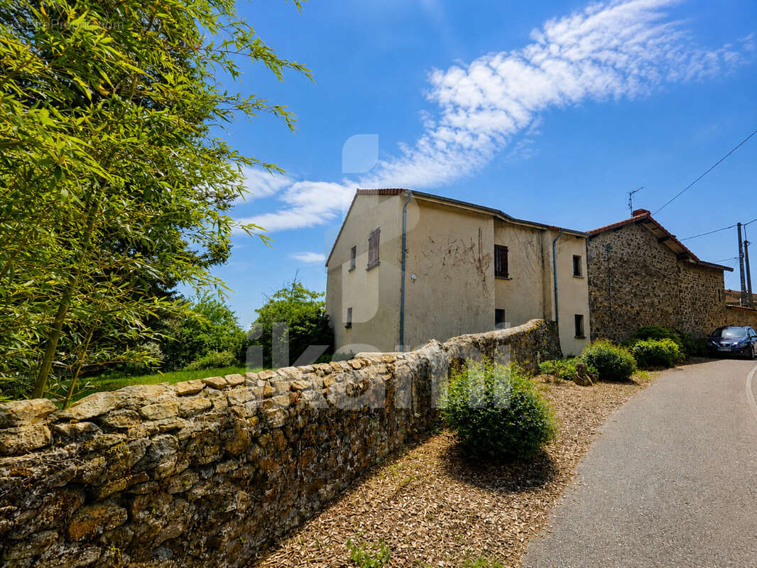Maison à ROIFFIEUX