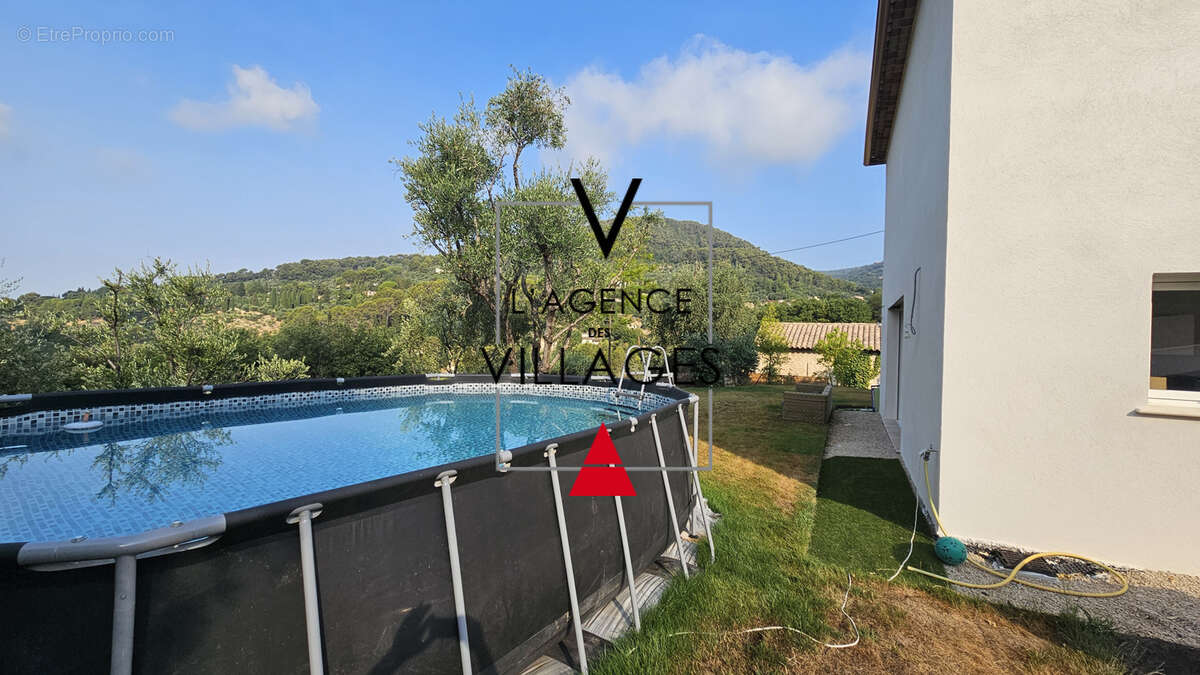 RARE , Bas de villa de plein pied Neuf  avec jardin privatif de 450M 2 - photo 6