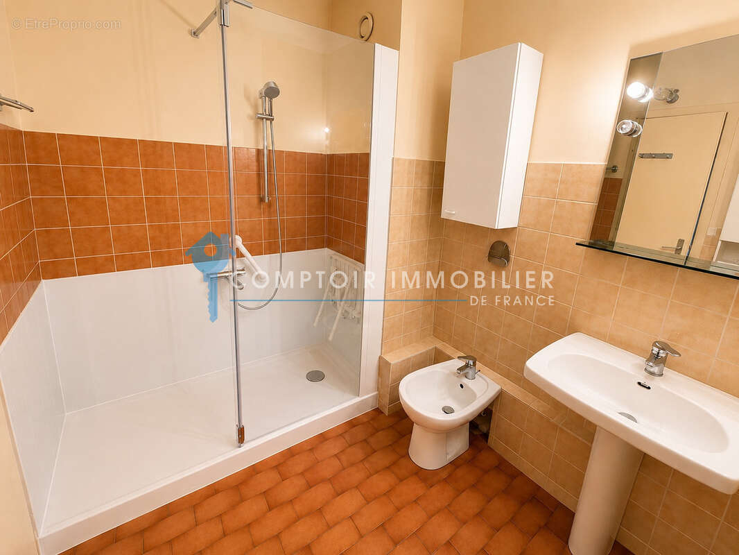 A vendre, Appartement T3 avec Garage et Cave - photo 9