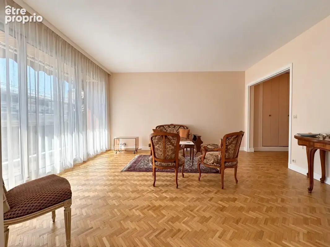 Appartement 3 pièces 69 m² à vendre à Le Vesinet (78110) - photo 2