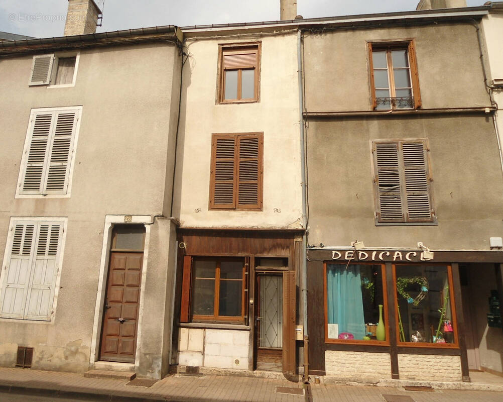 Maison à BAR-SUR-AUBE