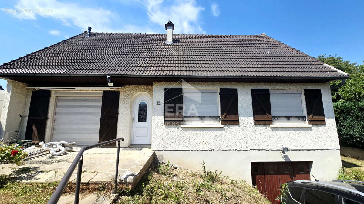 Maison à TERGNIER
