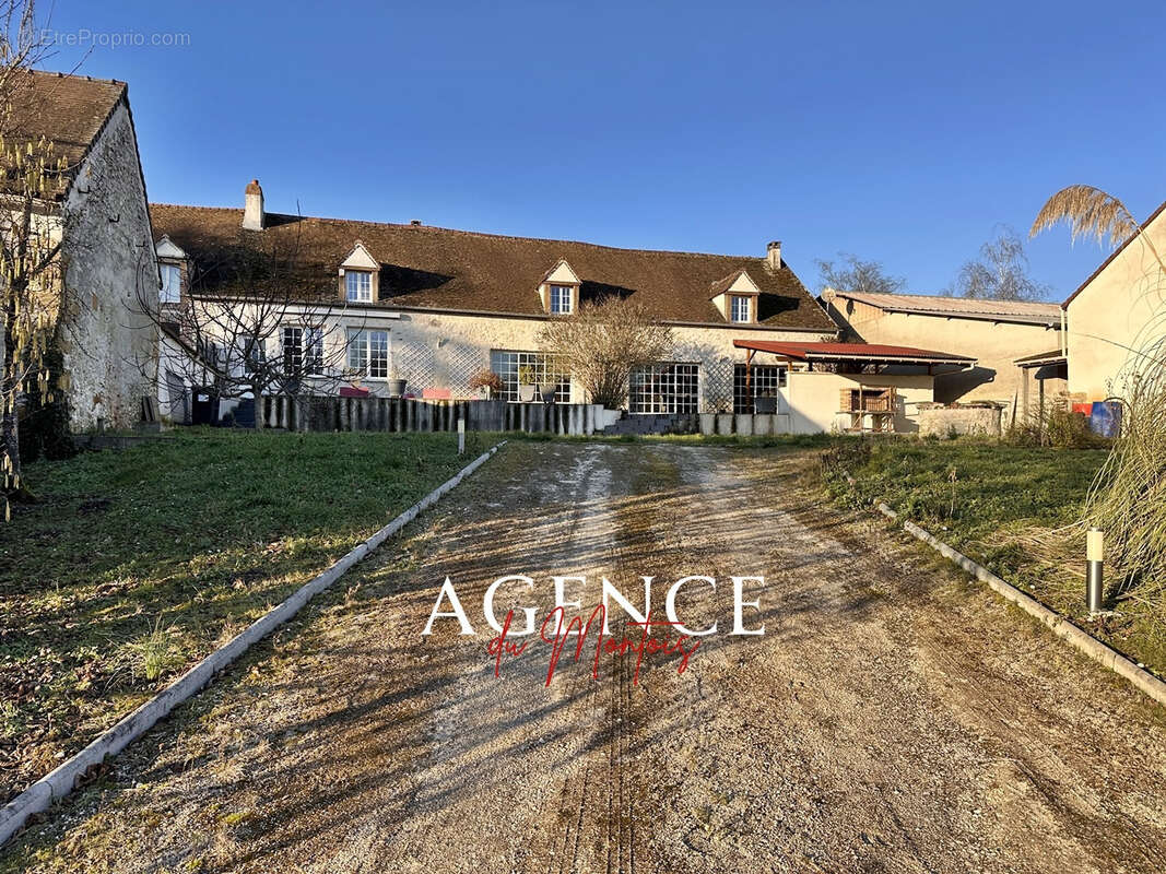 Maison à BRAY-SUR-SEINE