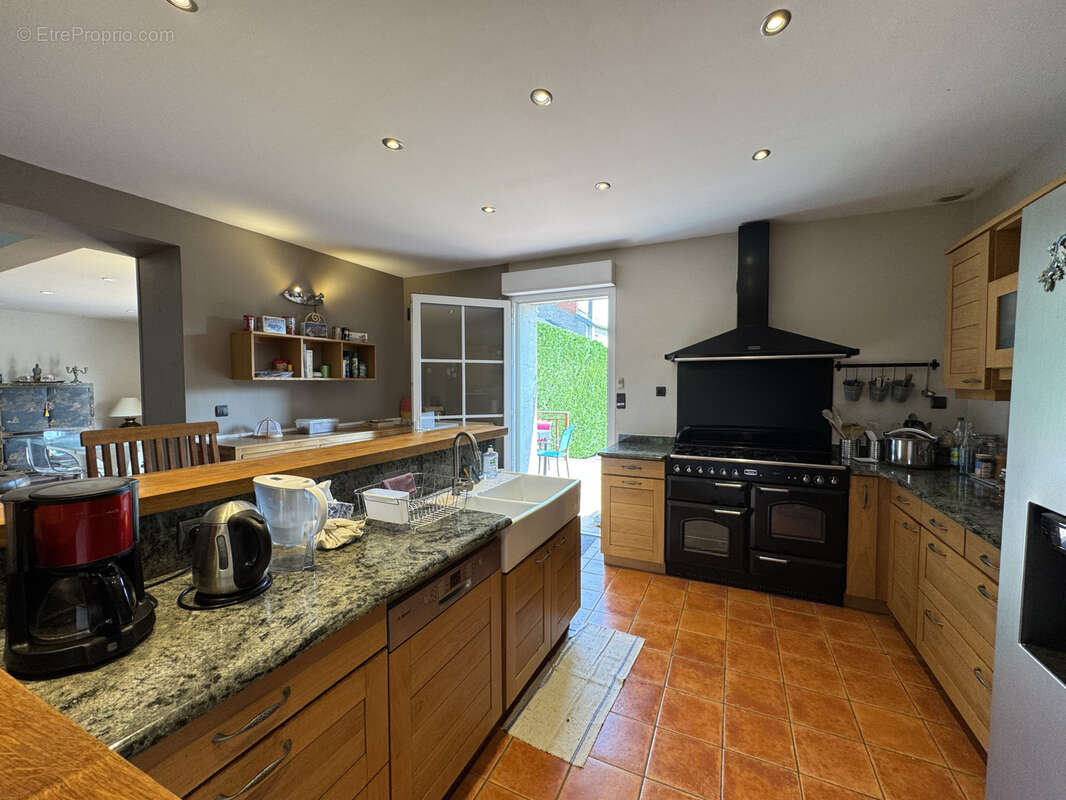 Maison à BELLERIVE-SUR-ALLIER