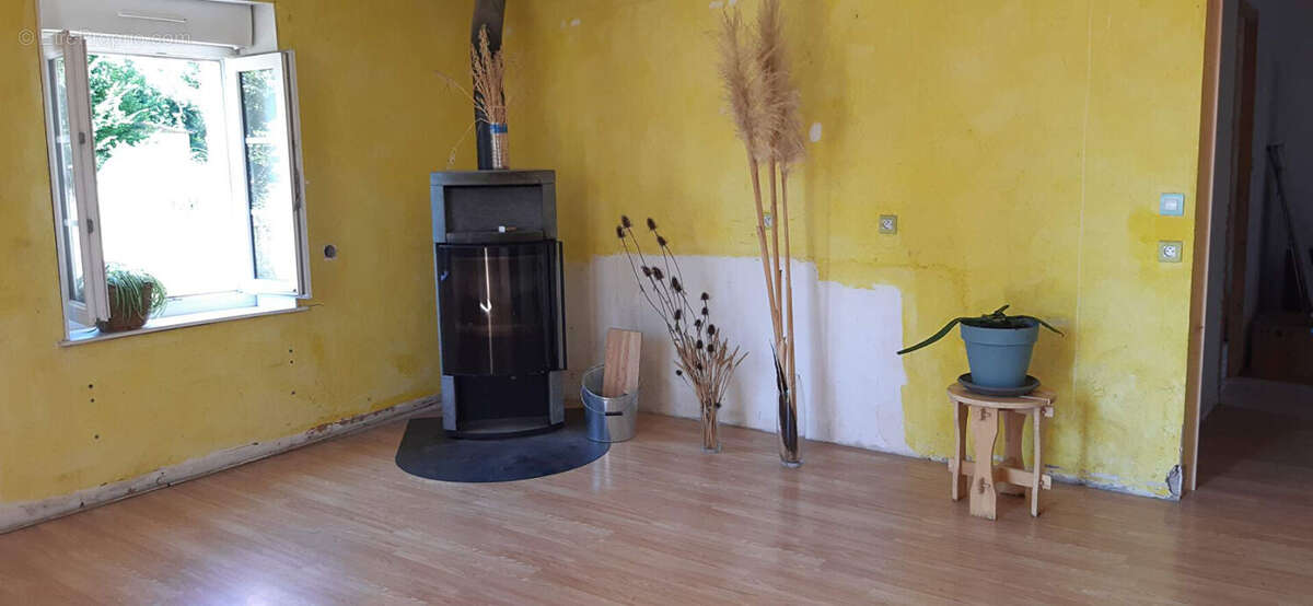 Maison 117 m² à Mouthier-En-Bresse  - photo 4