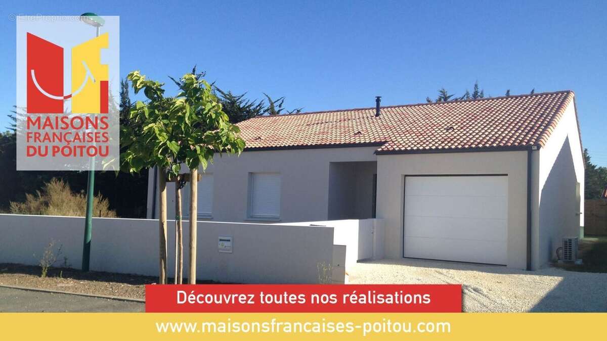 Terrain à bâtir de 515 m² à LIGUGE (86) - photo 3