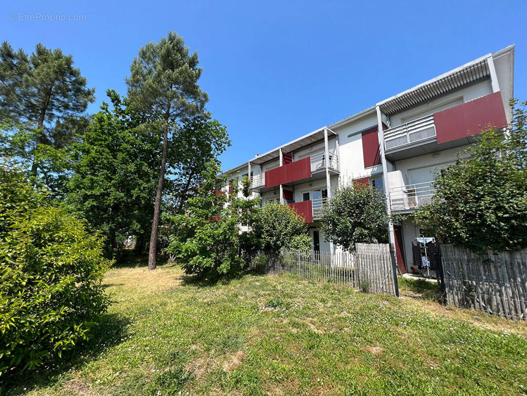 Appartement à SAINT-MEDARD-EN-JALLES
