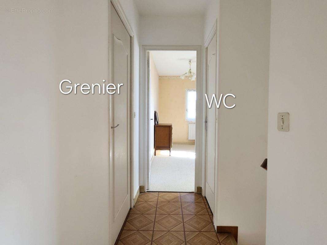 Maison à LONGUEIL-SAINTE-MARIE