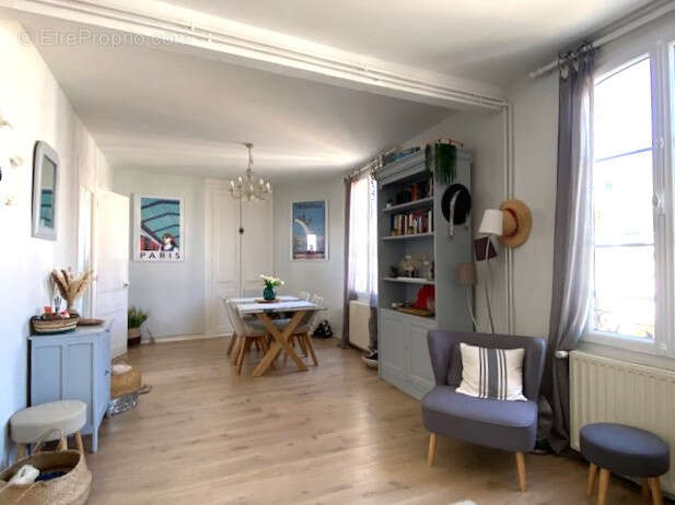 Appartement à TROUVILLE-SUR-MER
