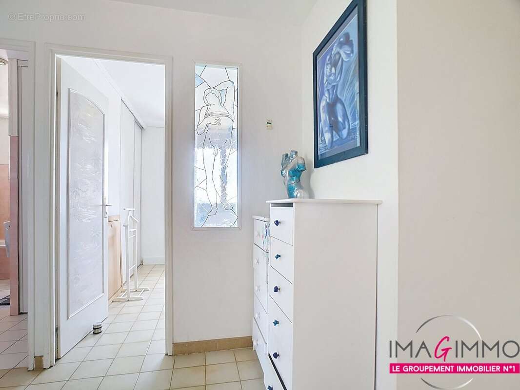 Maison à VAILHAUQUES