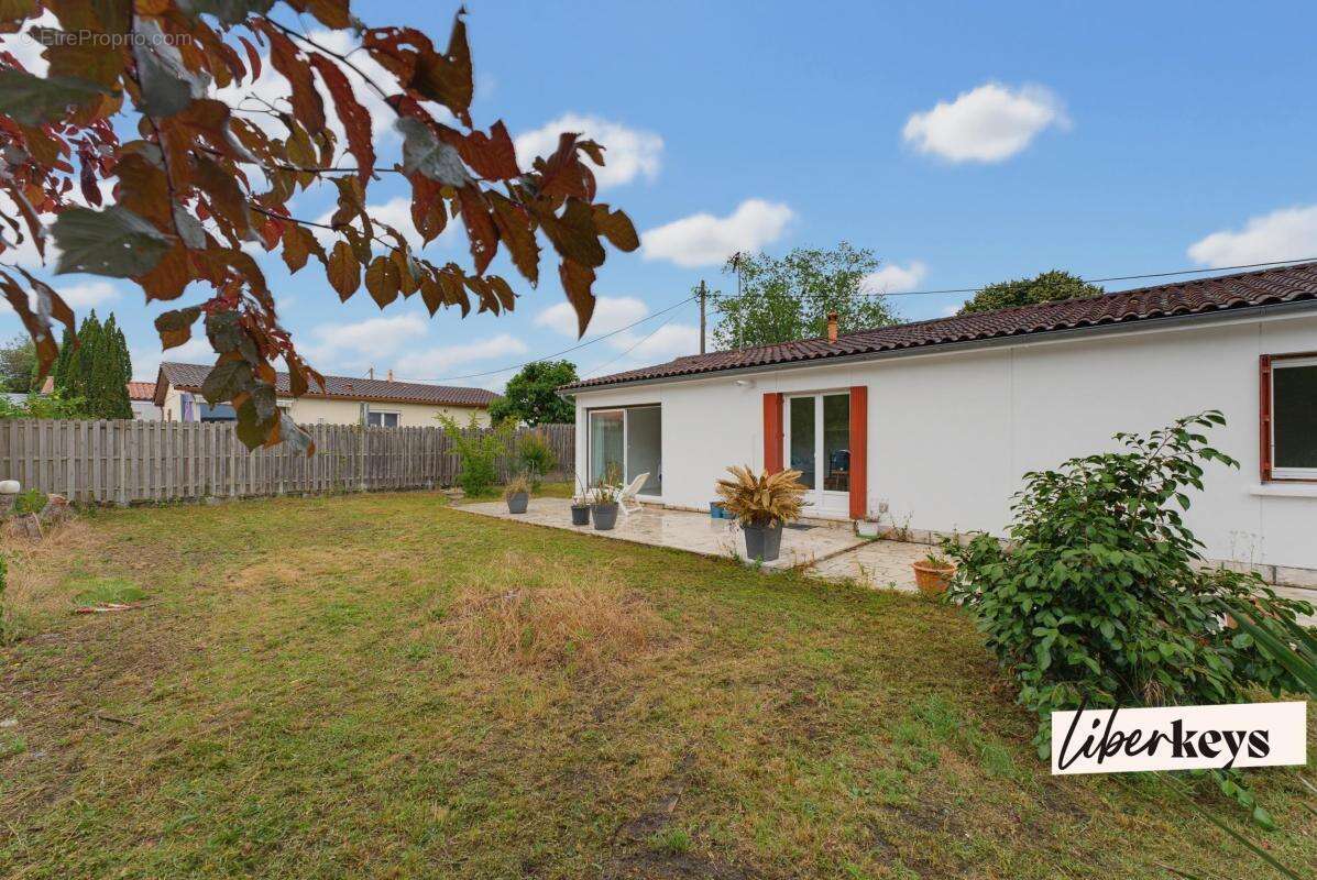 Maison à VILLENAVE-D'ORNON