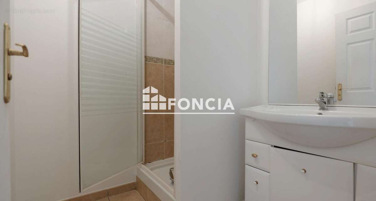 Appartement à CORBEIL-ESSONNES