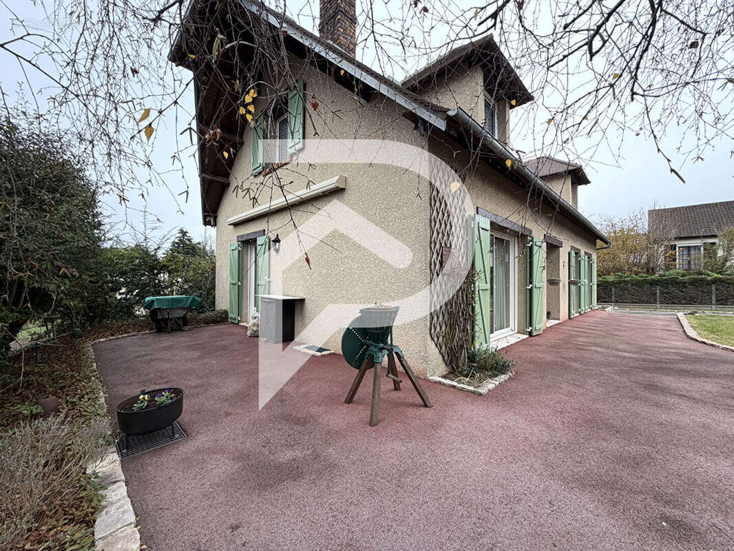 Maison à BREVAL