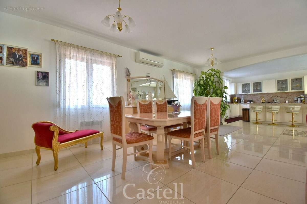 Maison à AGDE