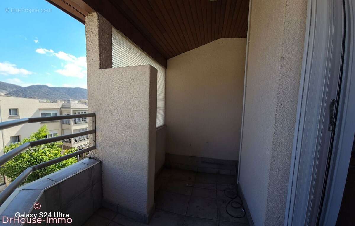 Appartement à FRAISSES