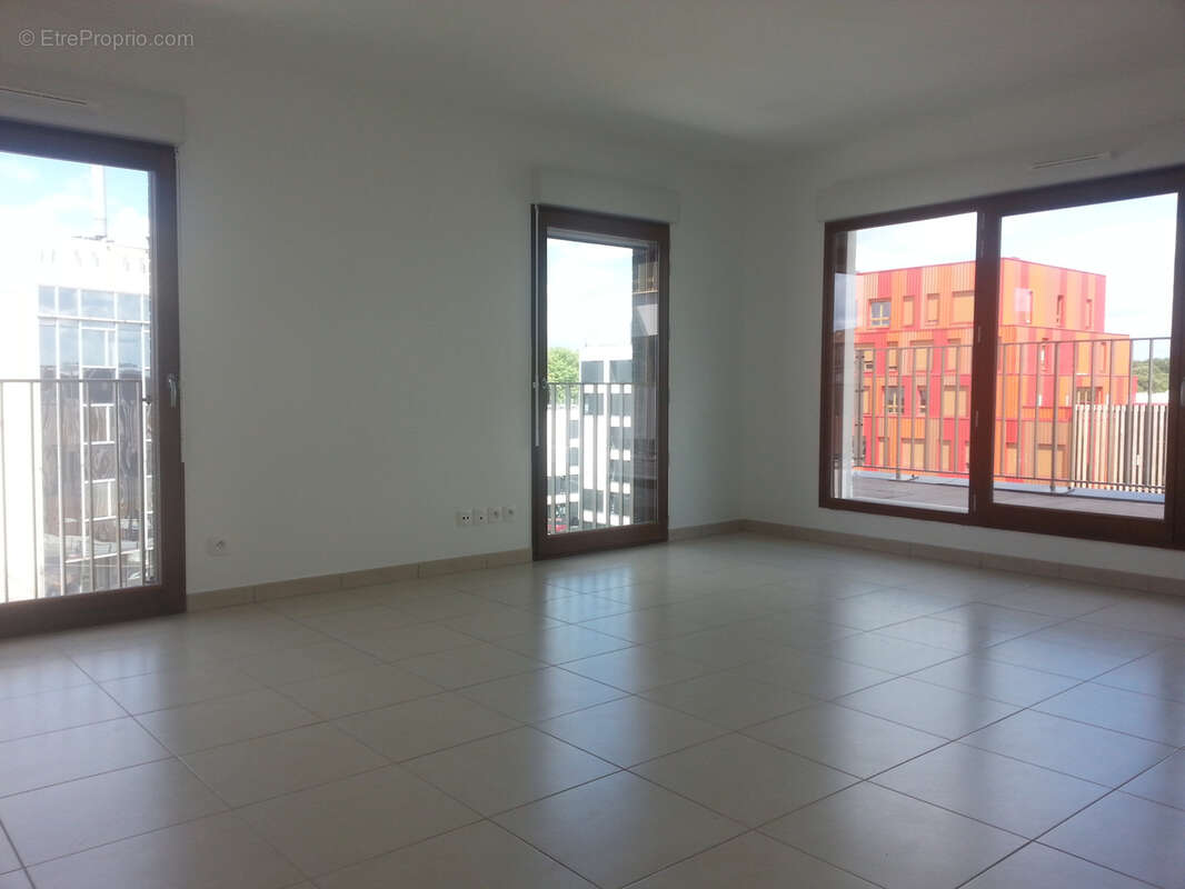 Appartement à SAINT-DENIS