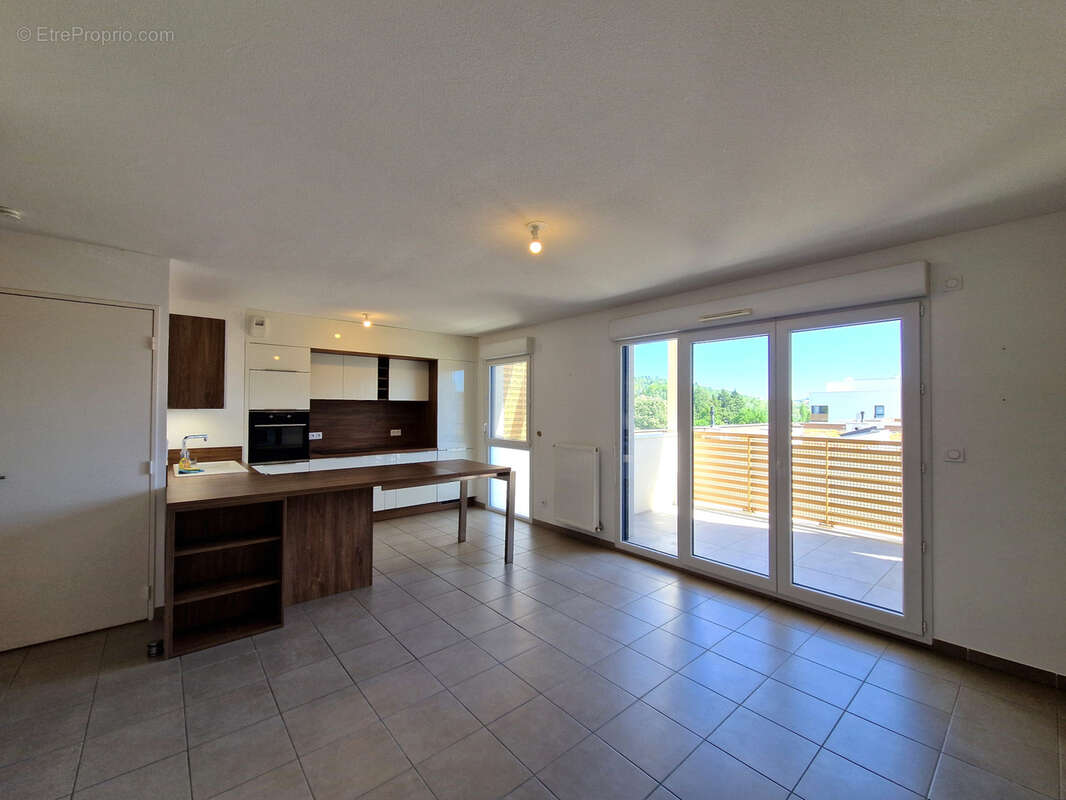 Appartement à BRIGNAIS
