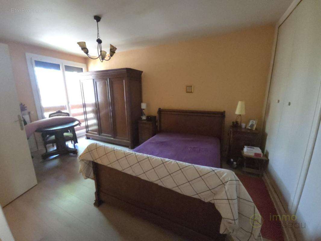Maison 180 m² à Ludesse  - photo 6