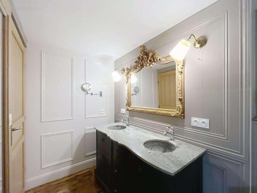 Maison à LA ROCHELLE