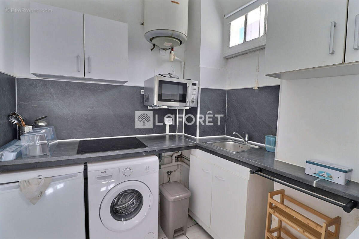 Appartement à CUERS