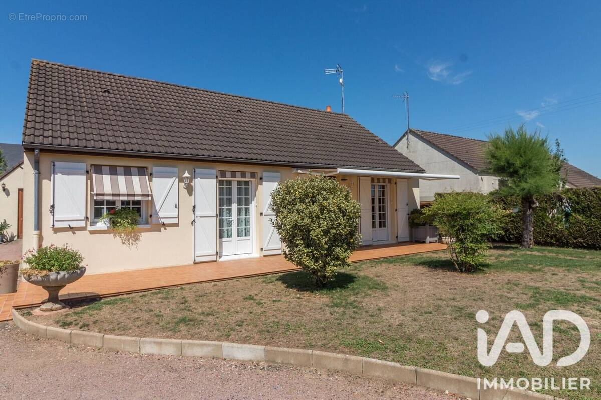 Photo 1 - Maison à CHATILLON-COLIGNY