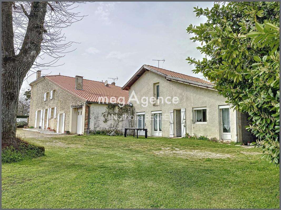 Maison à EYRANS