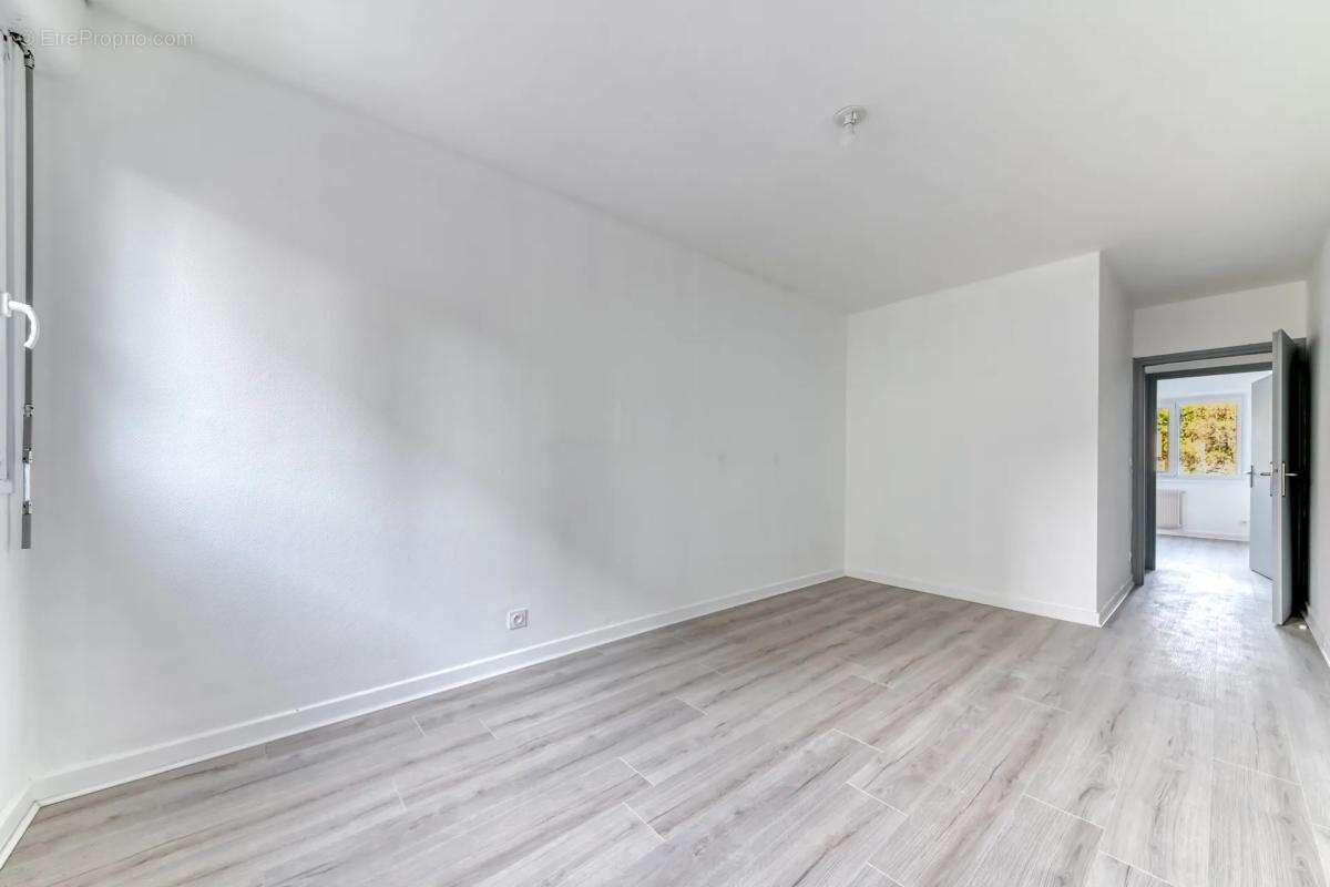 Appartement à LYON-4E