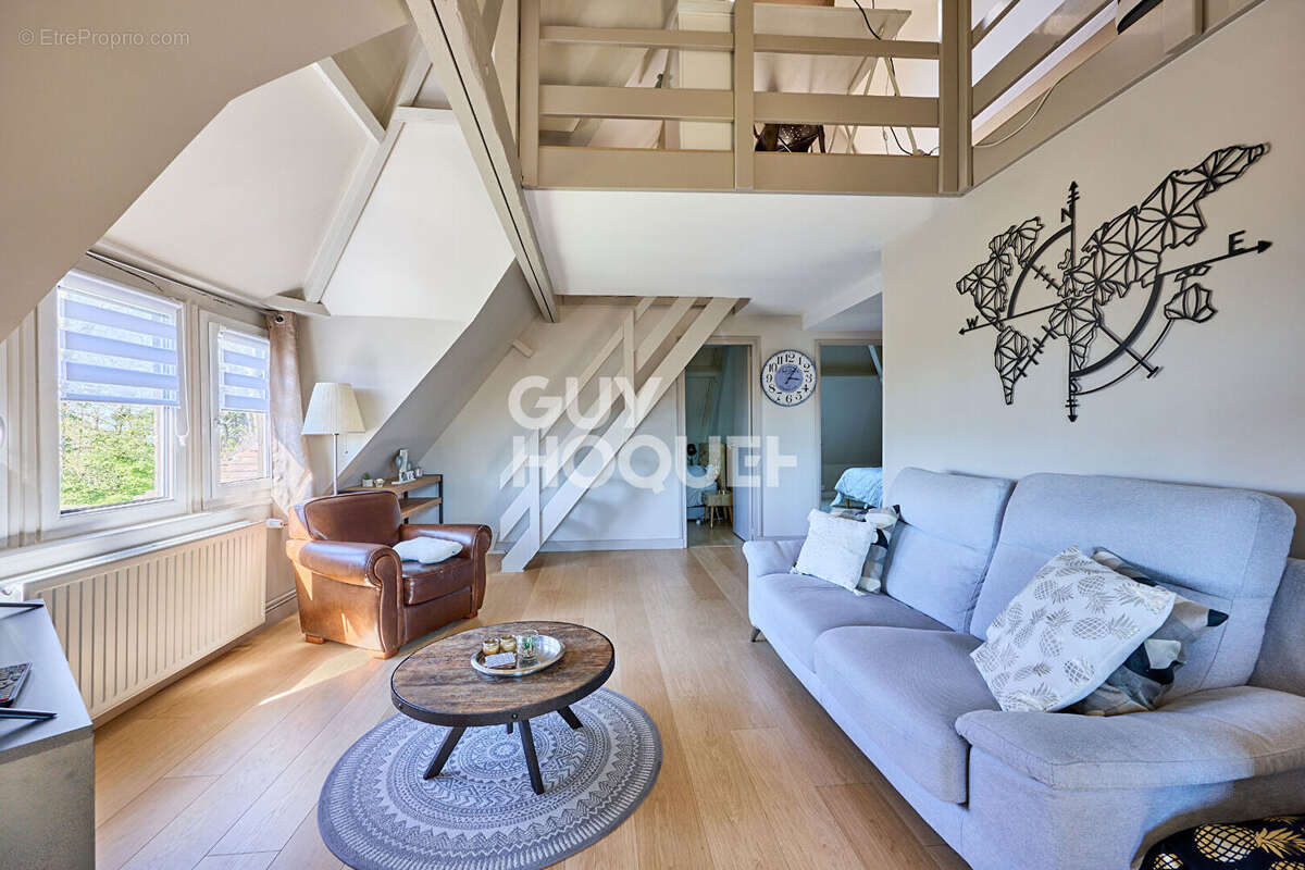 Appartement 100m² - pont l'eveque centre - photo 2