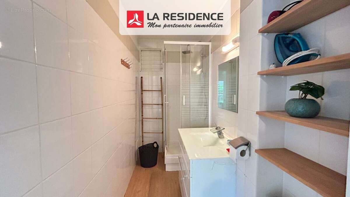Appartement 38 m² à Fort-De-France  - photo 6