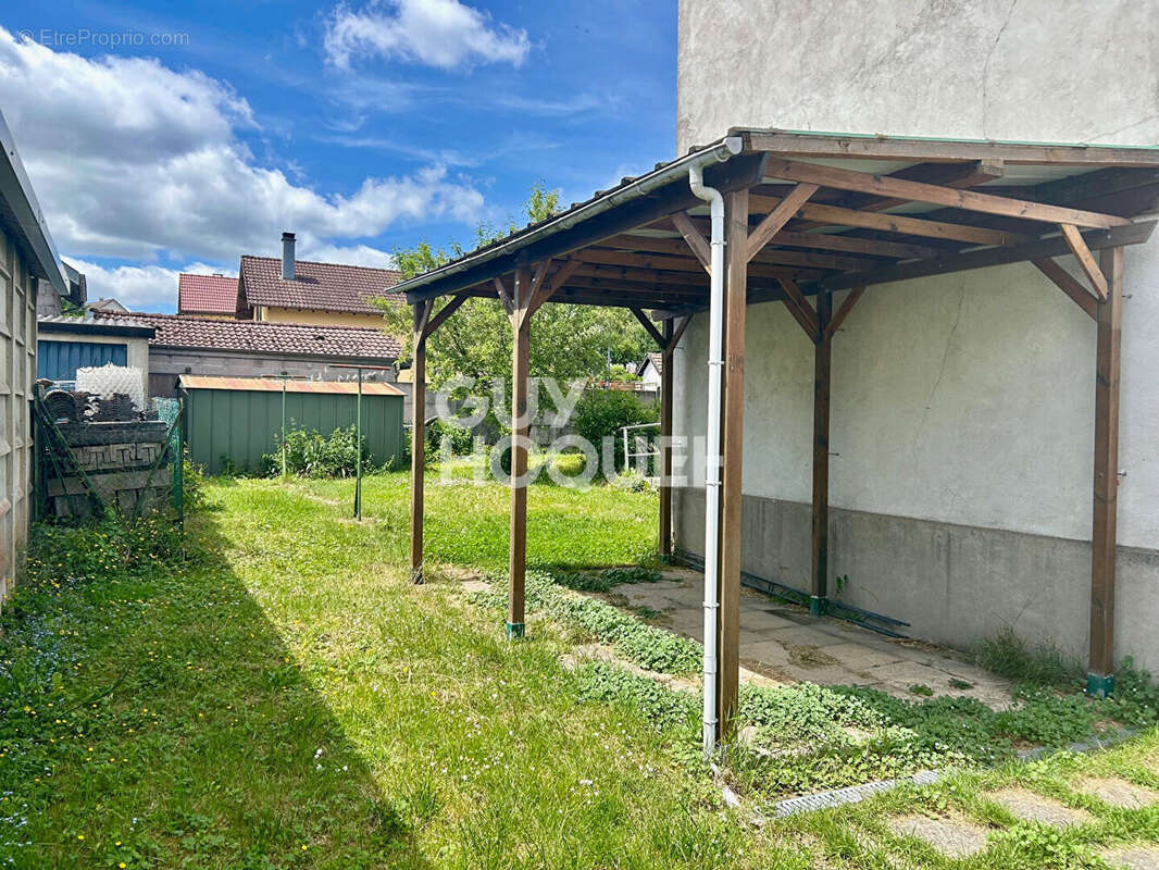 Maison à GOLBEY