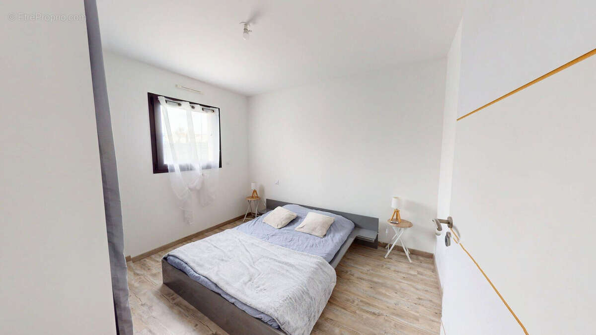 Maison à MESCHERS-SUR-GIRONDE