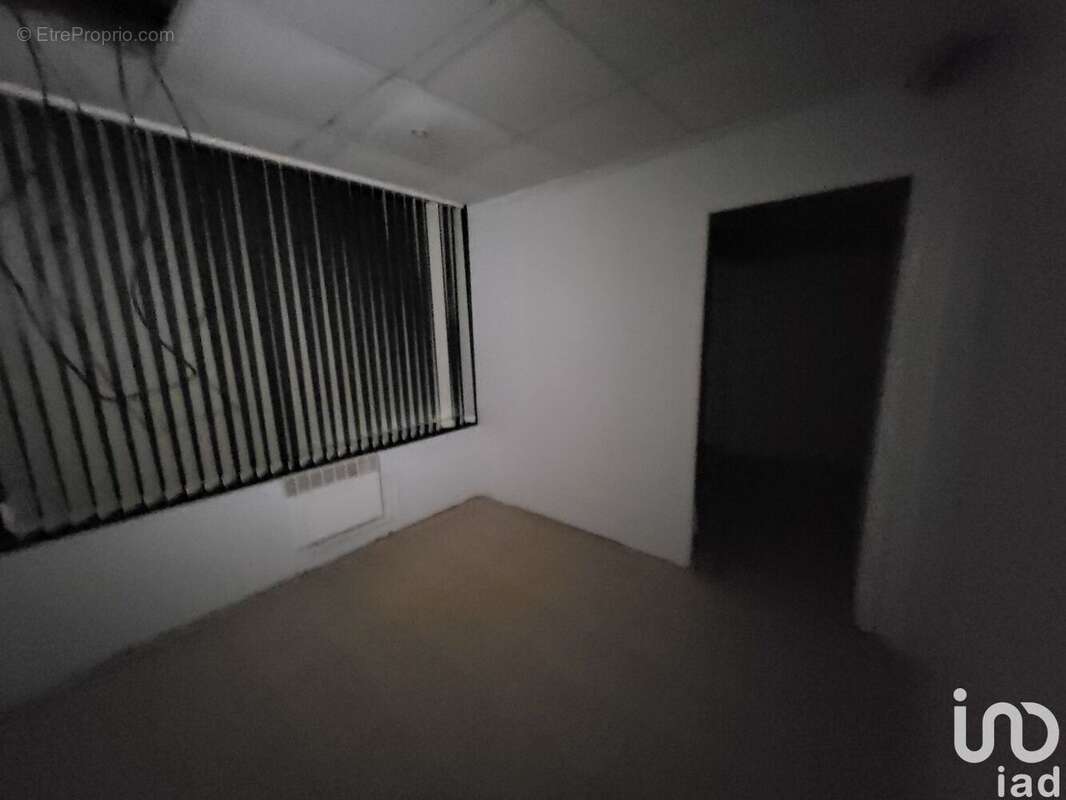 Photo 2 - Commerce à MONTARGIS