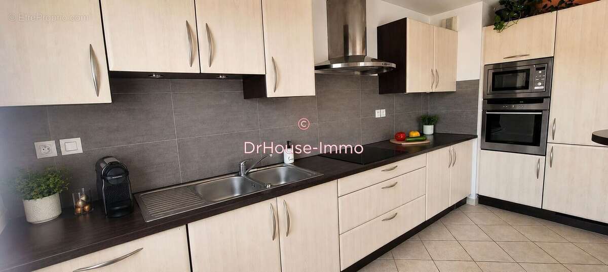 Appartement 70 m² à Onet-Le-Chateau  - photo 8