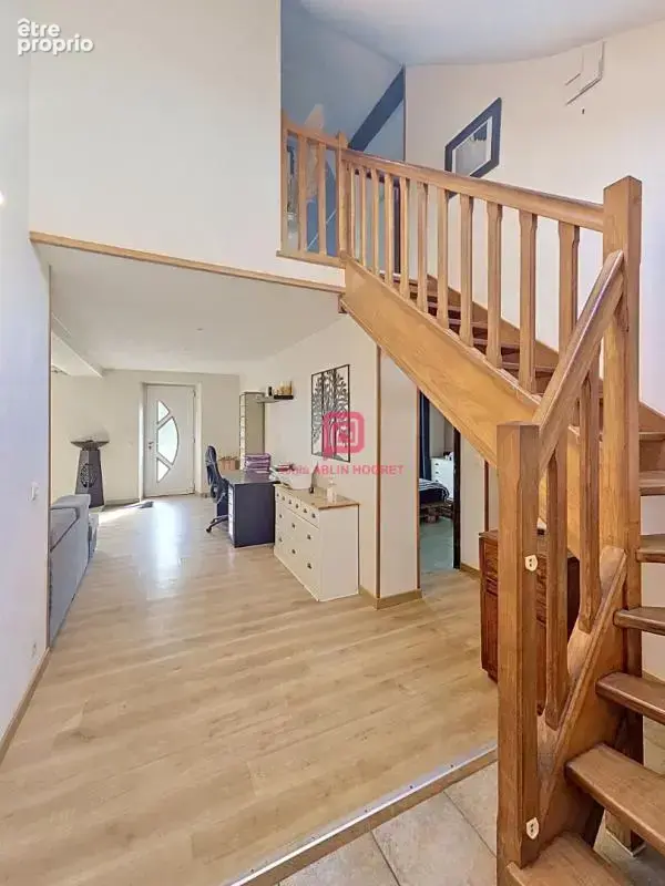 Maison 4 chambres avec garage et terrain - photo 2
