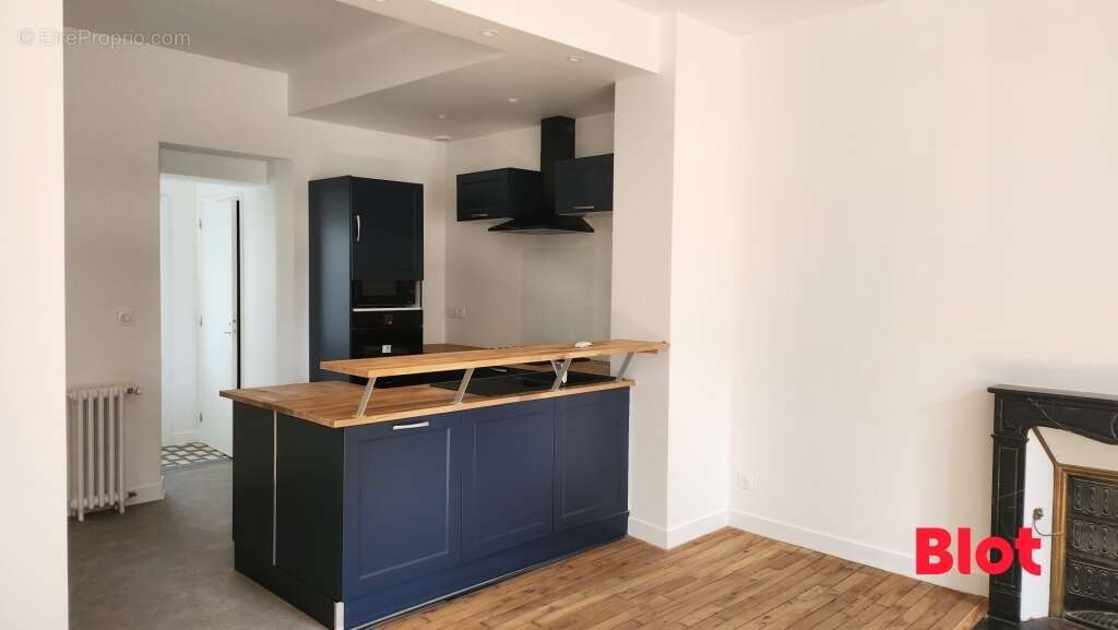 Maison 152 m² à Fougeres  - photo 5