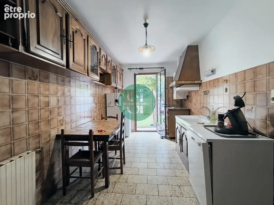 Maison familiale 100m2 avec garage et jardin - fort potentiel - sanary - photo 2