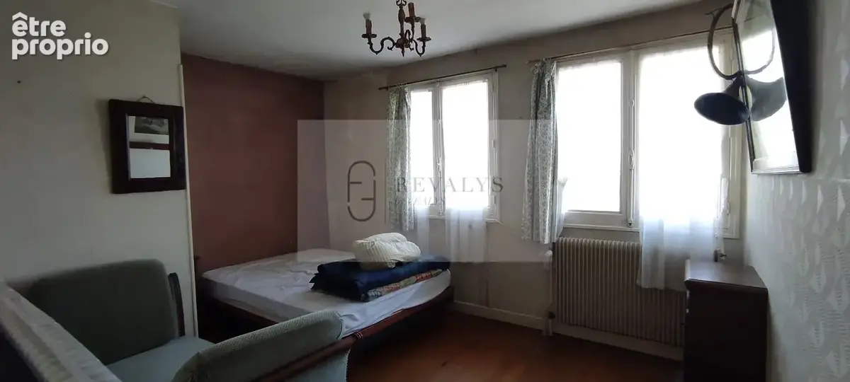 AUTUN 71400 Maison 90 m2 3 Chambres Grand sous-sol Grand parc sur 1,3 hectare - photo 7