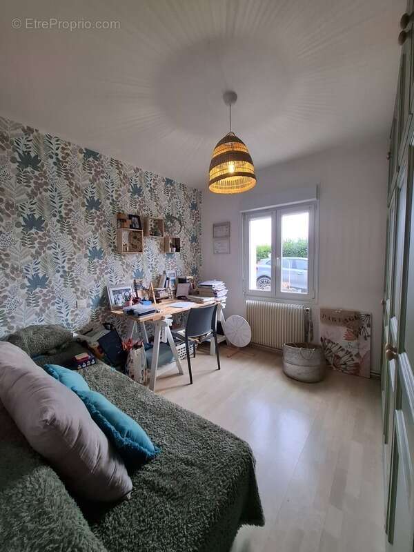 Maison à MONTREUIL-AU-HOULME