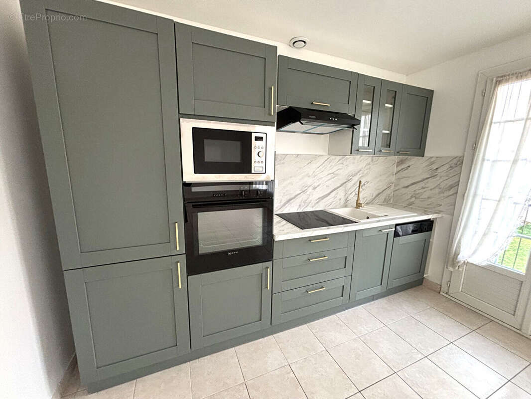 Maison à SAINTE-GENEVIEVE